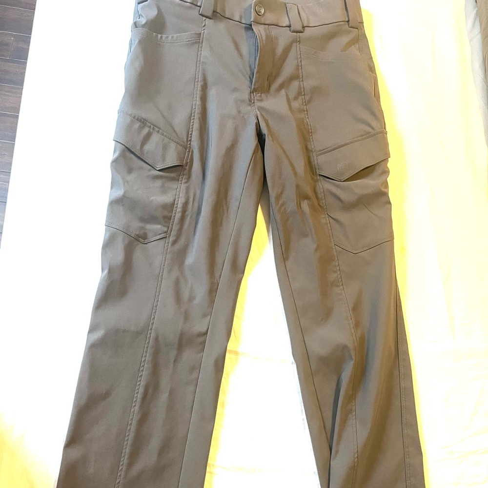Women’s 5.11 tactical pants with pockets 8 regular